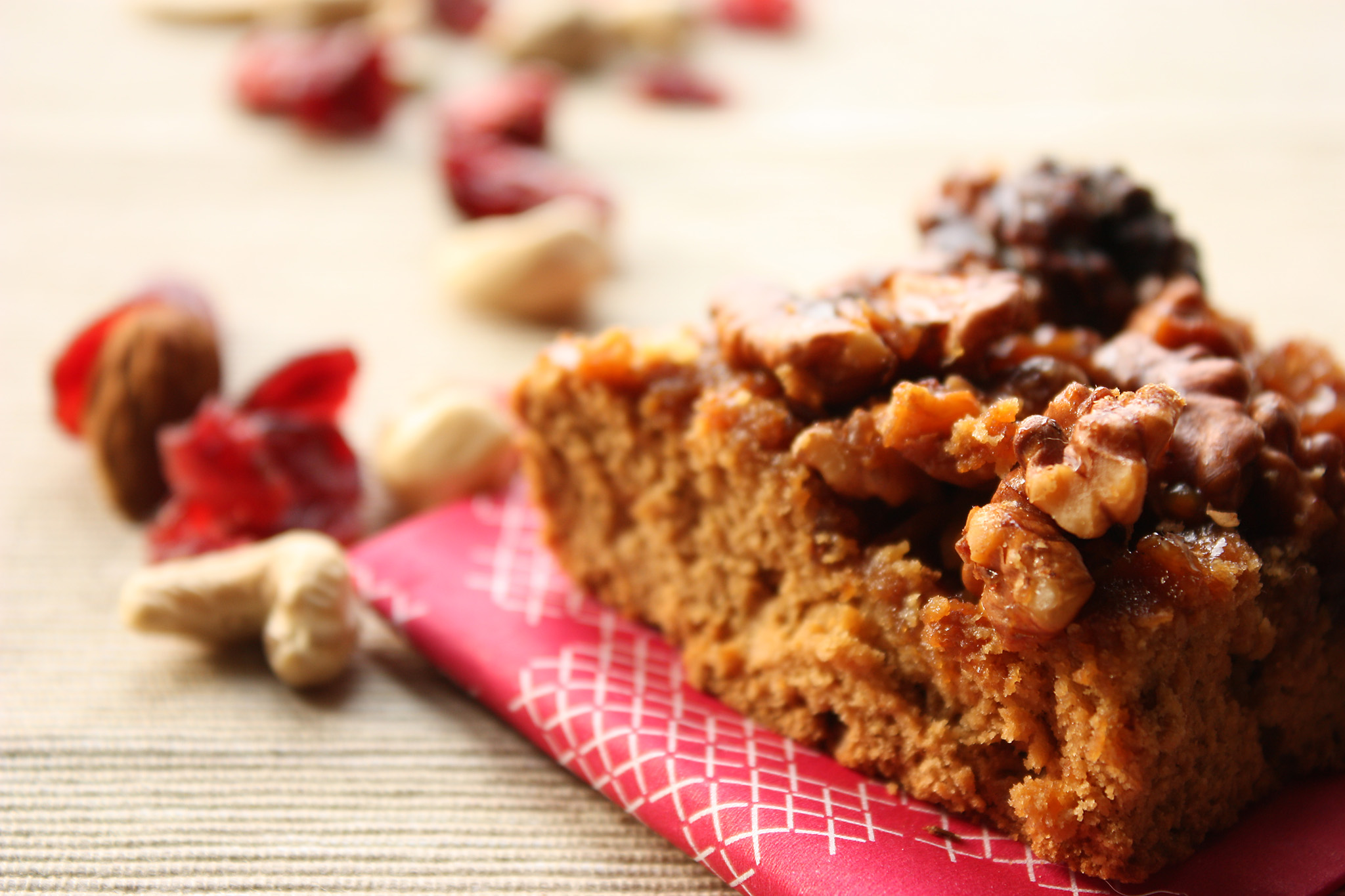 Ciasto „Orzechowiec” z orzechami włoskimi