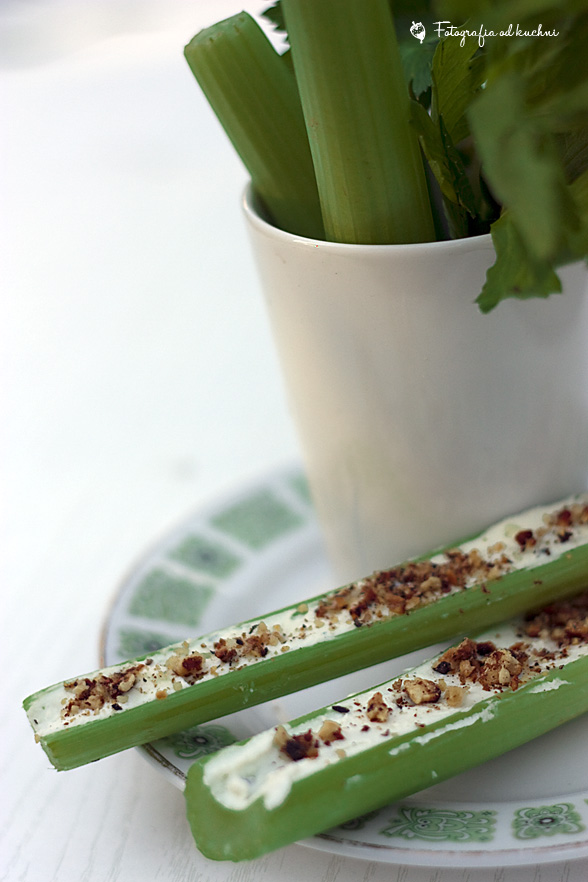 Łódeczki selerowe