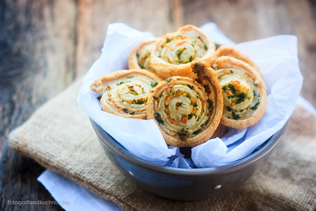 Ślimaczki z ciasta francuskiego