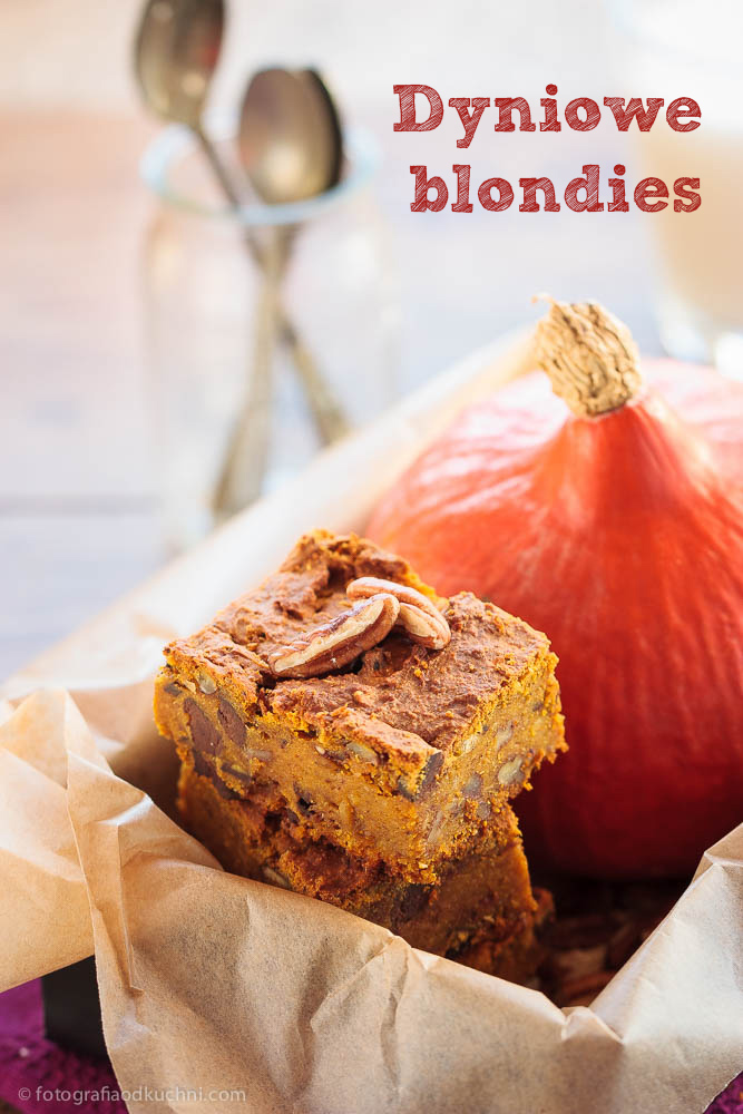 Dyniowe blondies